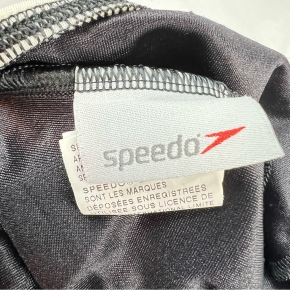 Speedo Womens Ultraback One Piece Swimsuit Black with White Piping Size 6 - Picture 10 of 10